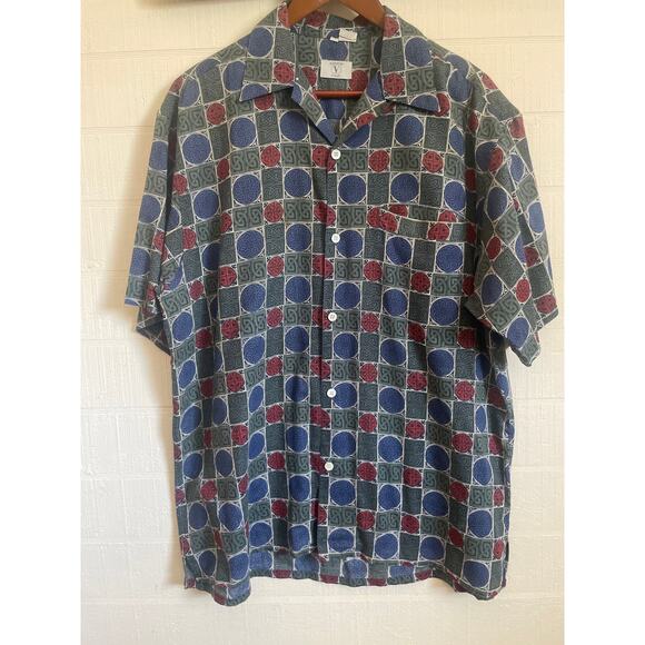 Vintage 80's VALENTINO Celtic Knot Printed Short Sleeve Shirt Men's Medium - Picture 2 of 6